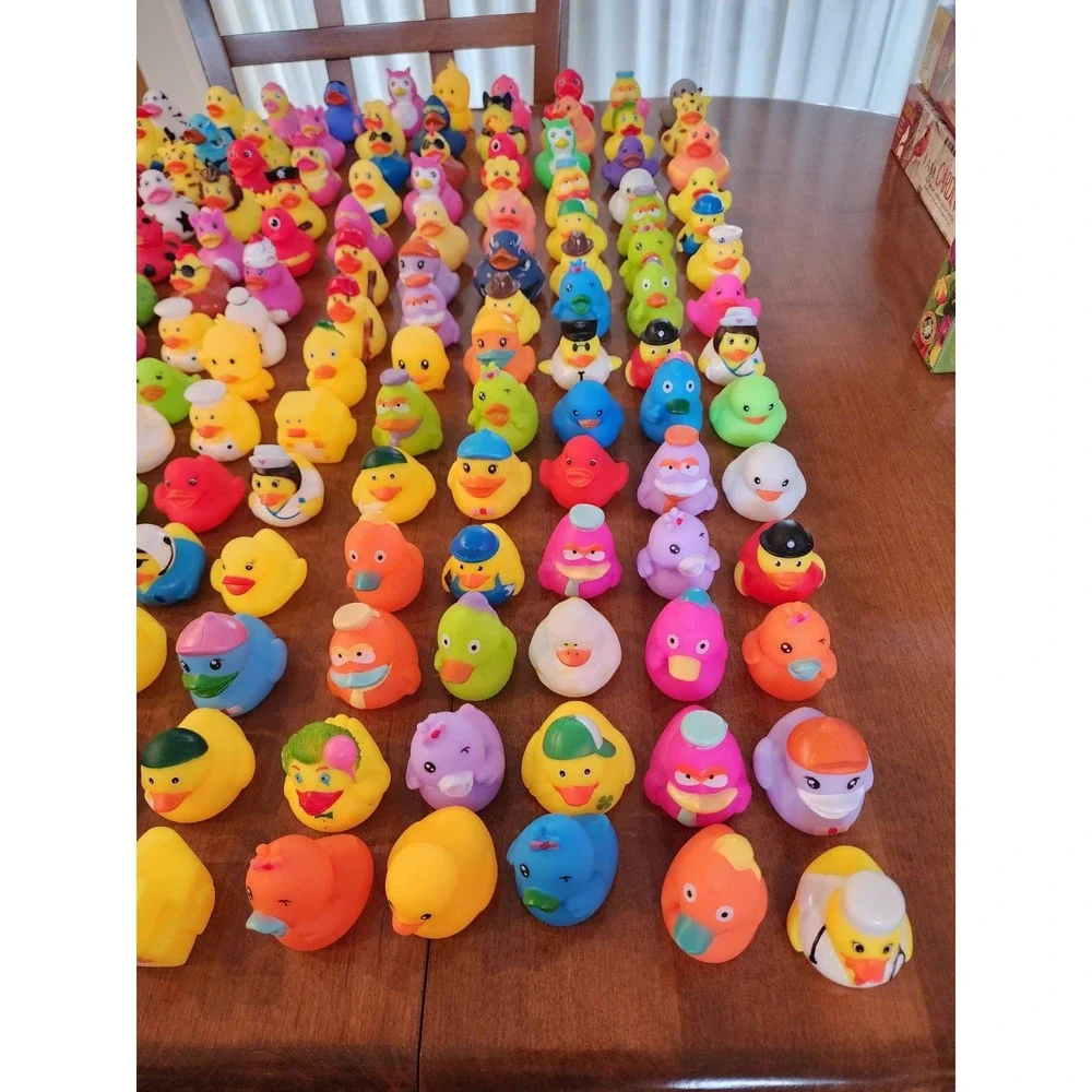 The Unbranded Brand rubber ducks